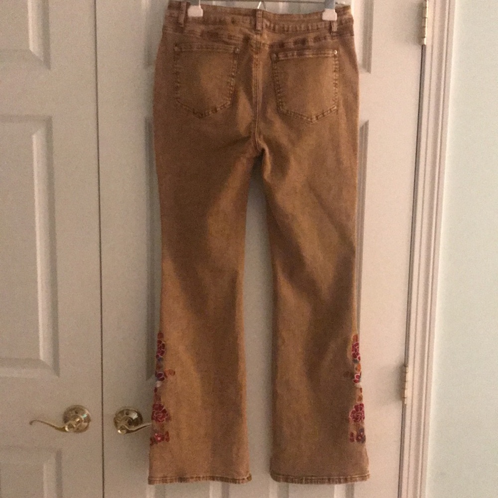 New Flamingals Tan Jeans with Floral Embroidery Western Cowgirl XL - Picture 9 of 17